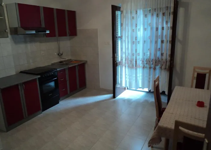 Apartments Licka 25